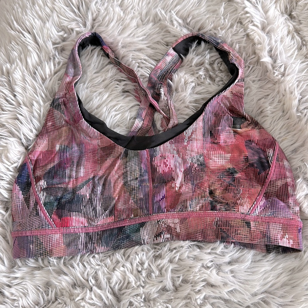 Lululemon Lightweight Sports Bra-Size 4/6